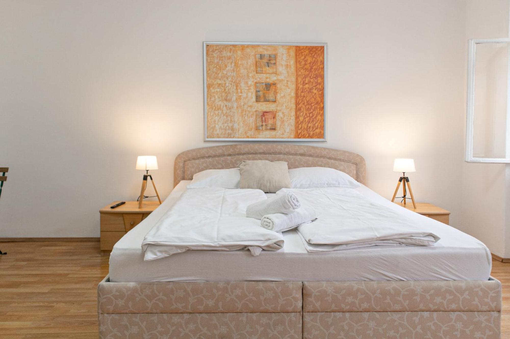 Budget City Stay - Near Wiener Stadthalle Ideal For Longstays Exterior foto
